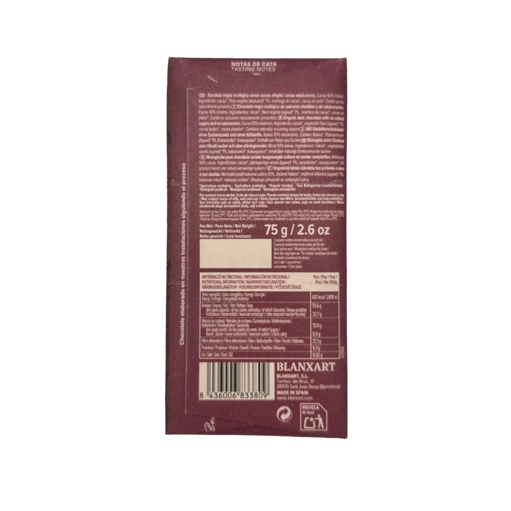 Uma barra de chocolate amargo vegana e sem glúten do Congo com 93% de cacau